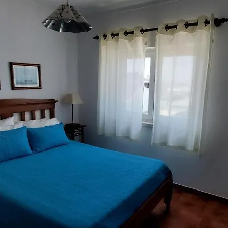 Pequena Baleia Bed & Breakfast