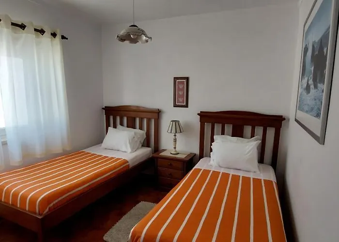 Pequena Baleia Oda ve Kahvaltı Ferrel (Leiria)