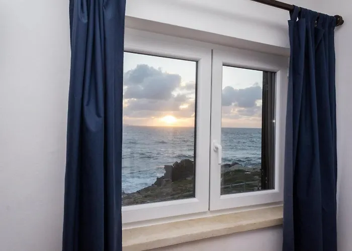 Nocleg ze śniadaniem Pequena Baleia Ferrel (Leiria)